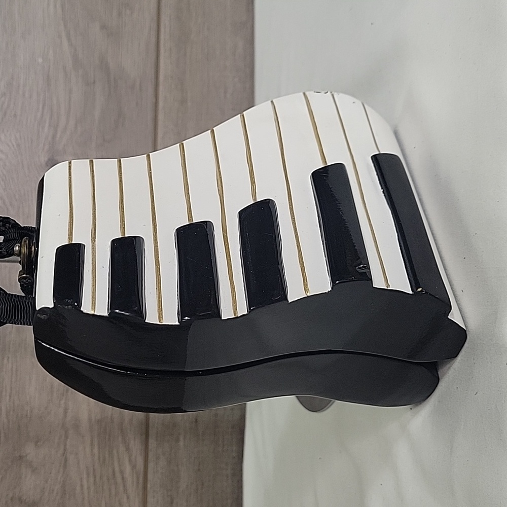 Limited Edition Timmy Woods Piano Bag - Picture 3 of 13